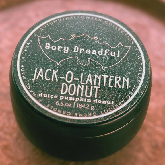 Jack-O-Lantern Donut Wickless Candle: Dulce Pumpkin Donut Scent - Picture 4 of 9